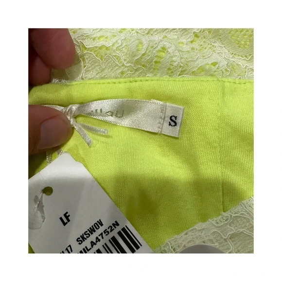 MILLAU NEON YELLOW WHITE LACE SMALL MINI SKIRT​ NWT - Picture 8 of 11